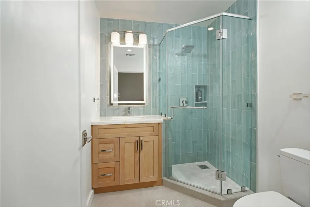 Guest Bathroom Guest Bathroom