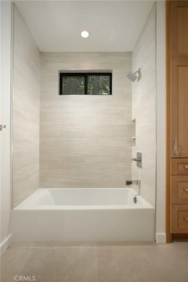 Bedroom 3 Shower Bedroom 3 Shower