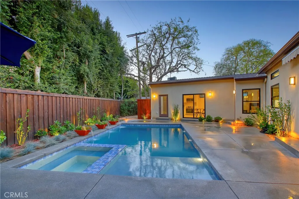 Pool Spa Reverse