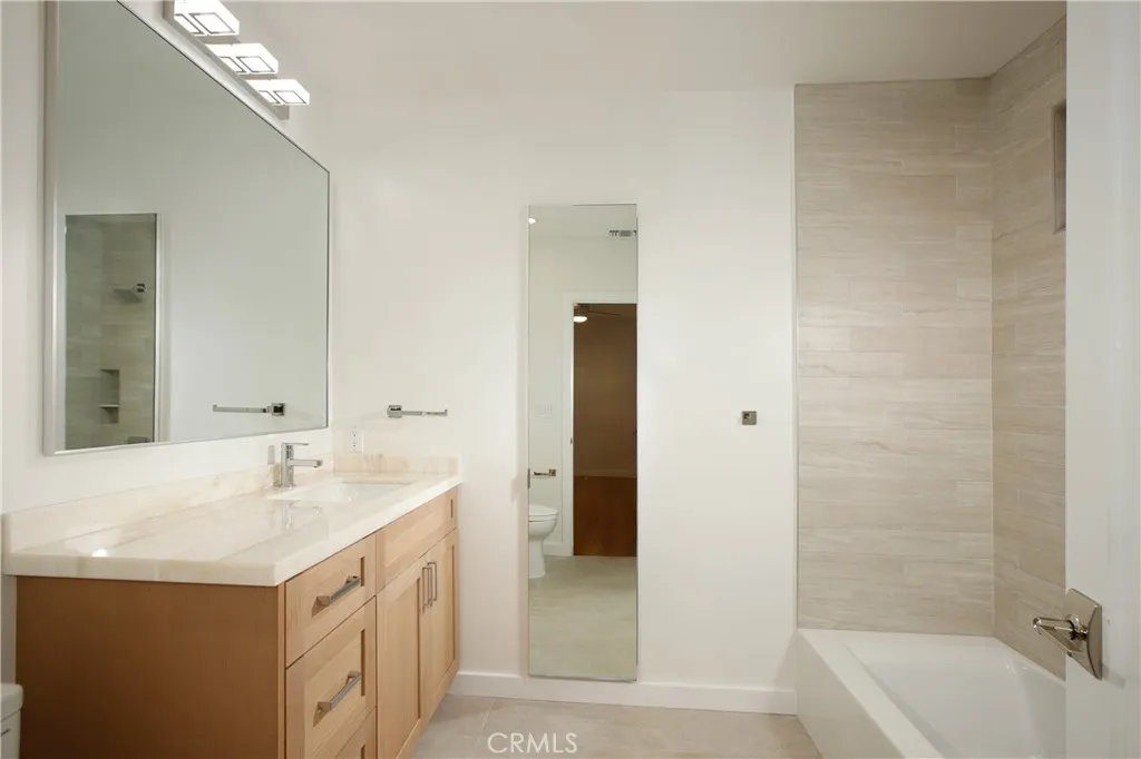 Bedroom 3 En-Suite Bathroom Bedroom 3 En-Suite Bathroom