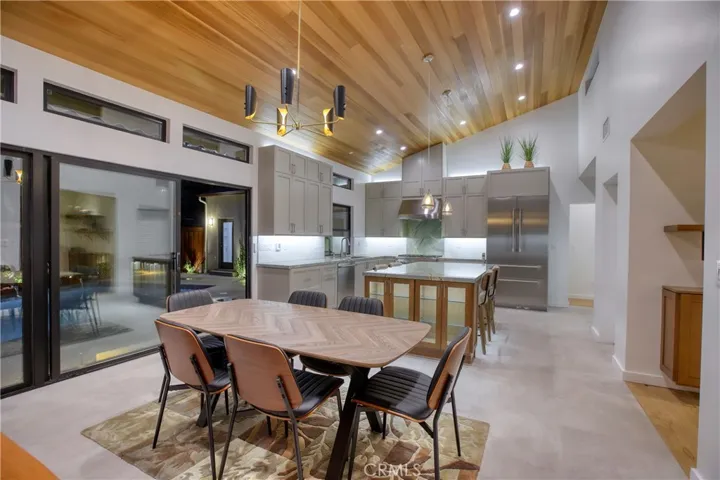 Kitchen Dining View