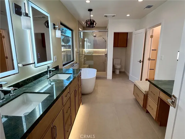 Master Bath Full View