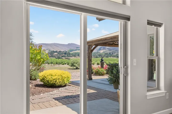 160 Rim Rock, Nipomo, California 93444