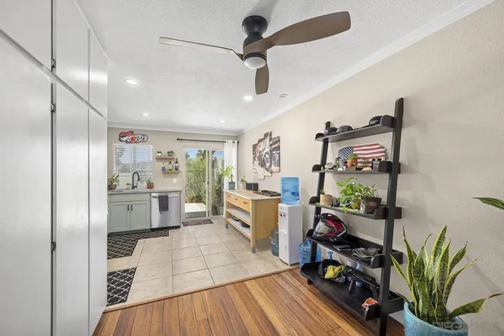 8777 Wahl St., Santee, California 92071