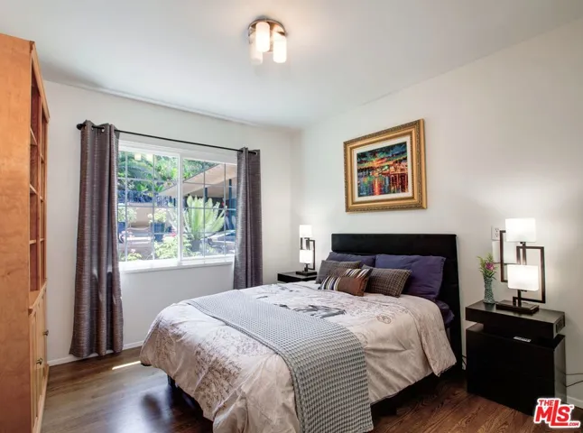 7724 Shady Cove Avenue, Burbank, California 91504