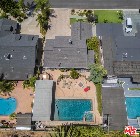 7724 Shady Cove Avenue, Burbank, California 91504