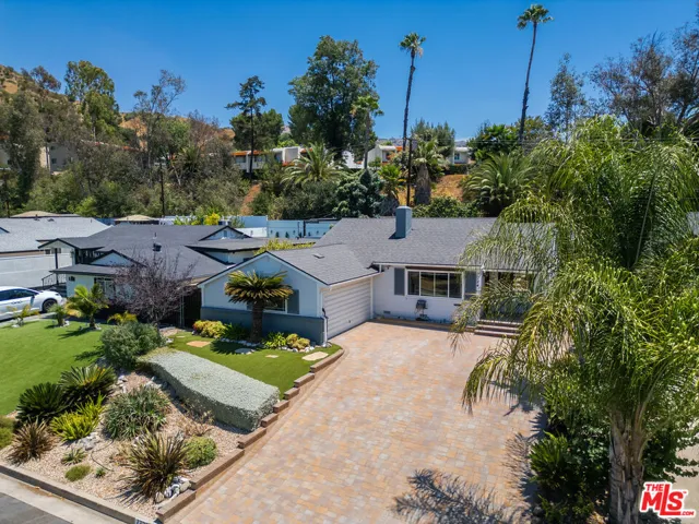 7724 Shady Cove Avenue, Burbank, California 91504