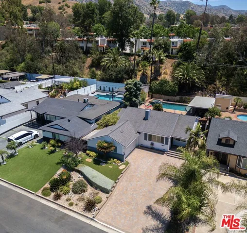 7724 Shady Cove Avenue, Burbank, California 91504