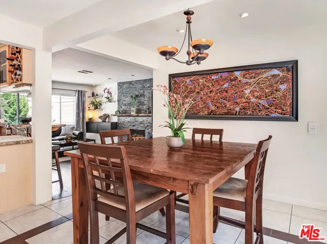 7724 Shady Cove Avenue, Burbank, California 91504