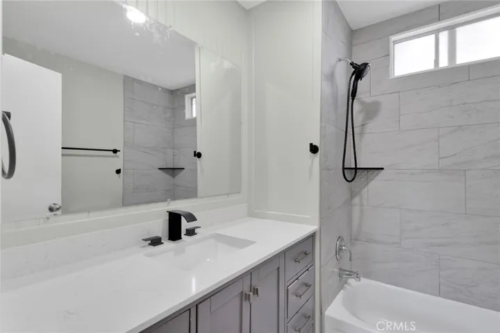 21923 Ottawa 18, Apple Valley, California 92308