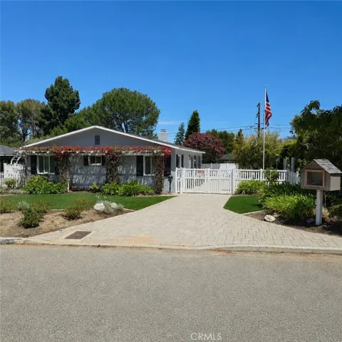 26340 Governor Avenue, Los Angeles, California 90710