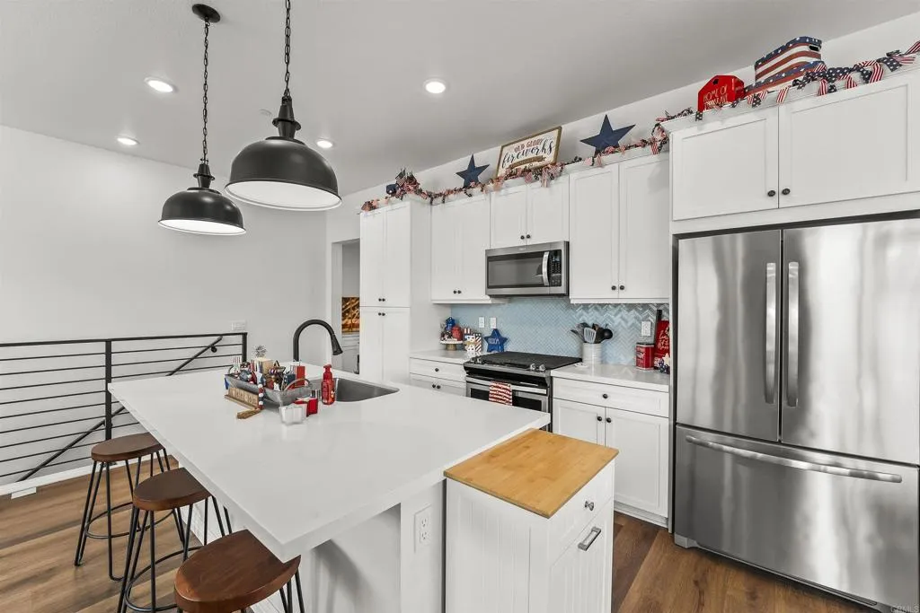 3002 Bravo Loop 2, Chula Vista, California 91915 — photo 5