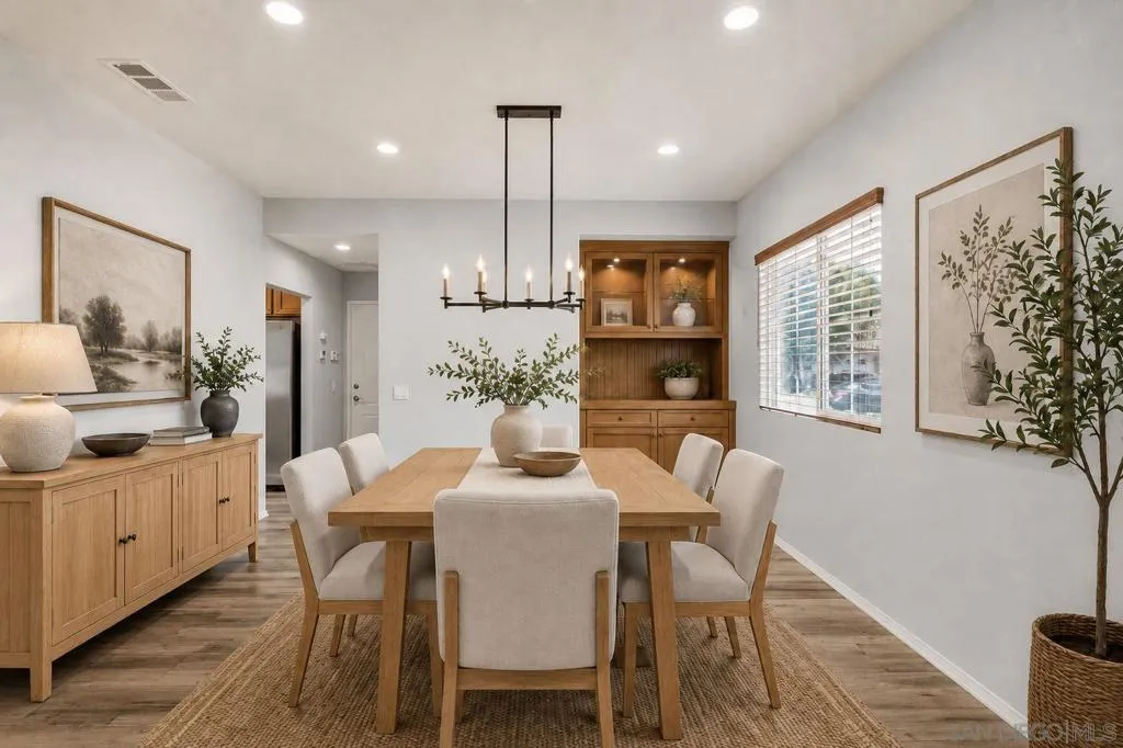 https://zimg.paragon.ice.com/ParagonImages/Property/PA/SDMLS/260018046/13/533/400/448b38f83456b06728b2a85261023b3a/3/4ee6e841f14b3e3a513060606fbf797c/260018046-3e4a0096-c568-42e2-a842-0c5ed185166a.JPG