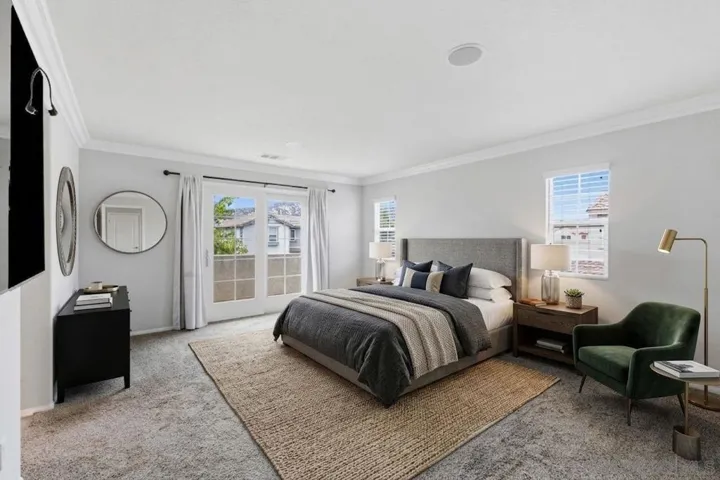 https://zimg.paragon.ice.com/ParagonImages/Property/PA/SDMLS/260018046/33/533/400/1b71cf18bbd495a43781dbef27bd6819/3/4ee6e841f14b3e3a513060606fbf797c/260018046-d0bae5fa-2cea-488e-9a68-ada965f074c2.JPG