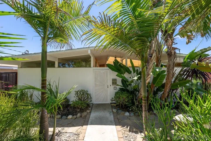 3341 Tropicana Drive, Oceanside, California 92054