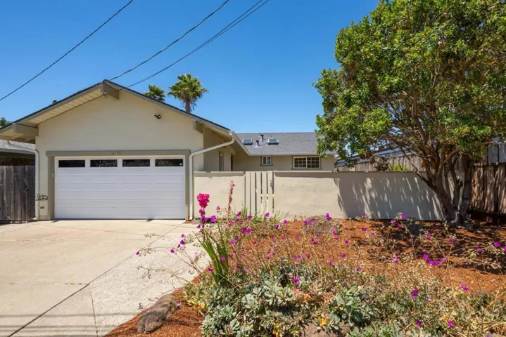 465 Terrace Avenue, Moss Beach, California 94038
