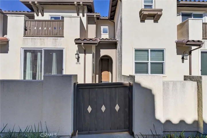 8576 Corsica, Buena Park, California 90620