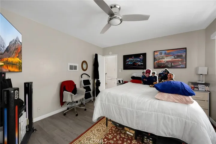 440 Chestnut 2c, Long Beach, California 90802