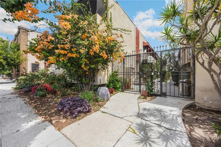 440 Chestnut 2c, Long Beach, California 90802