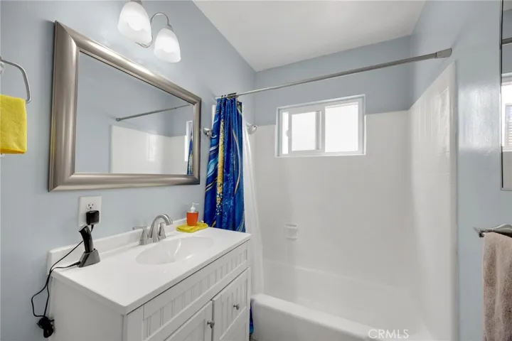 440 Chestnut 2c, Long Beach, California 90802