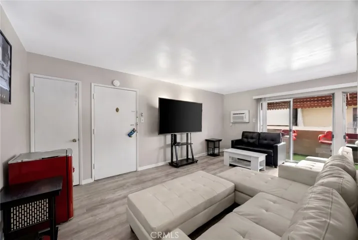 440 Chestnut 2c, Long Beach, California 90802