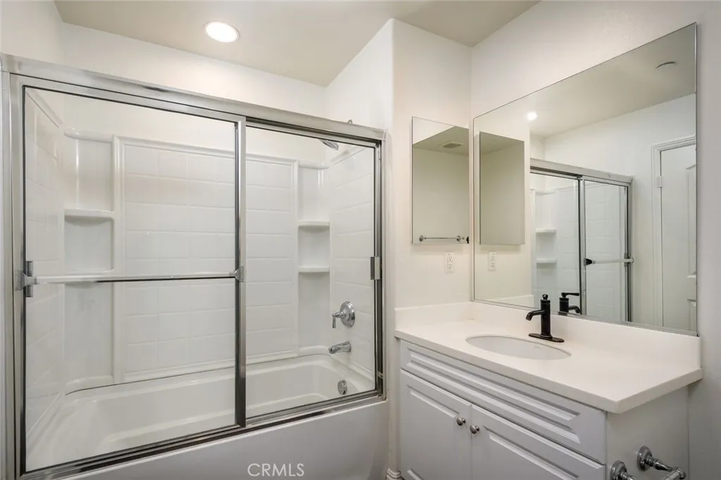 712 S Olive, Anaheim, California 92805 — photo 5
