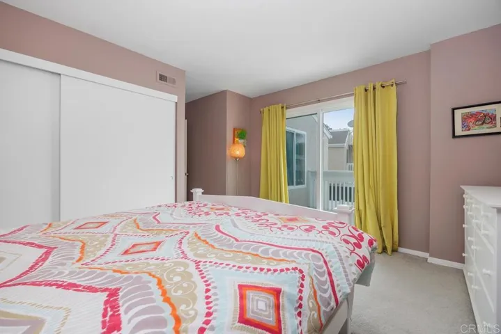 1081 Woodlake Dr, Cardiff By The Sea, California 92007