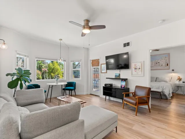 2650 Broadway 107, San Diego, California 92102