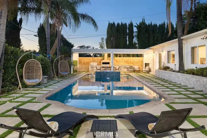 1617 Thurber, Burbank, California 91501
