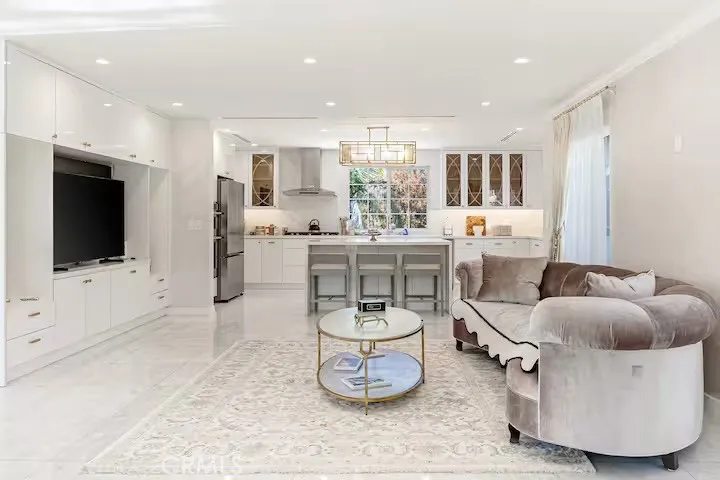 1617 Thurber, Burbank, California 91501