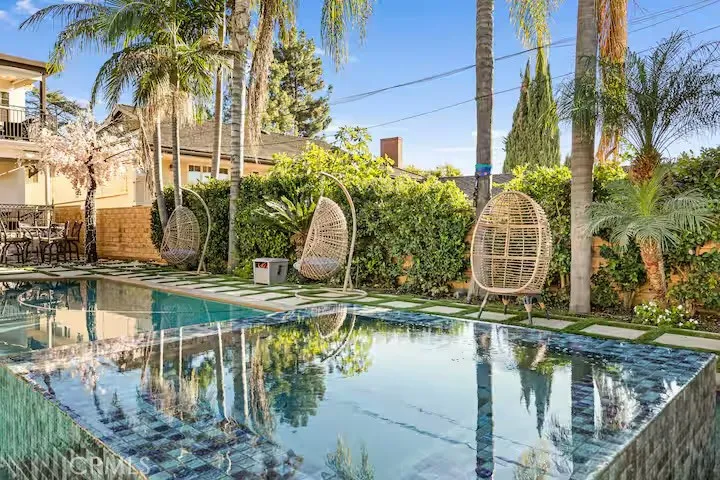 1617 Thurber, Burbank, California 91501