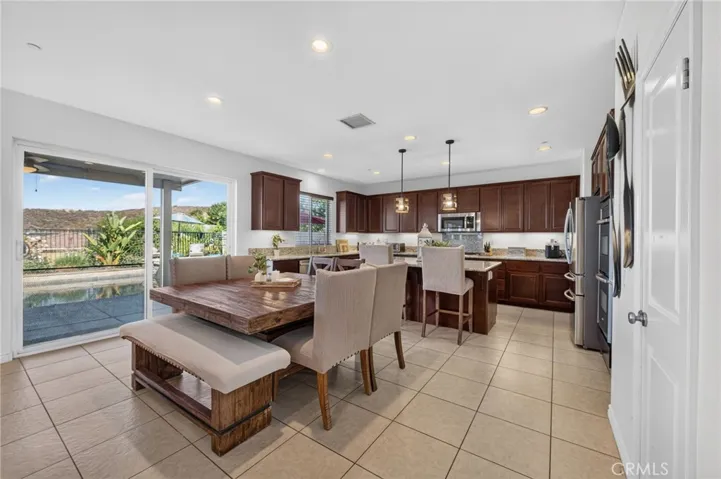 45936 Camino Rubi, Temecula, California 92592