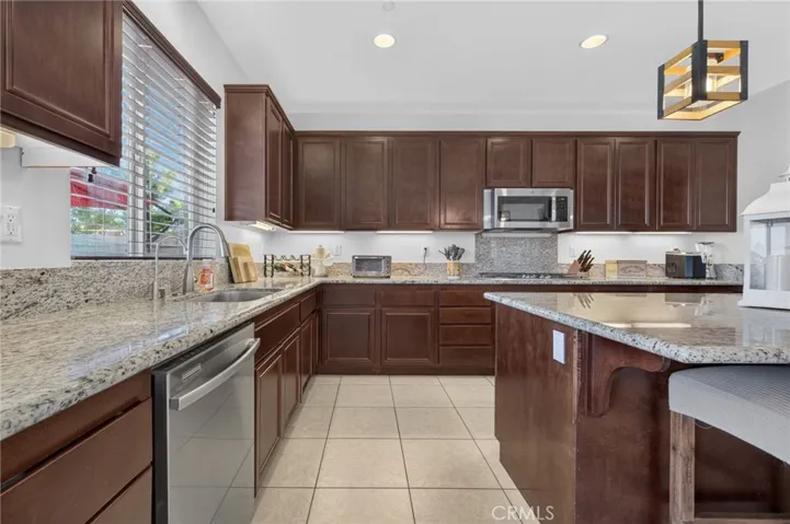 45936 Camino Rubi, Temecula, California 92592