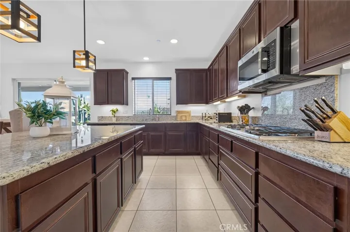 45936 Camino Rubi, Temecula, California 92592
