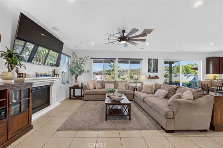 45936 Camino Rubi, Temecula, California 92592