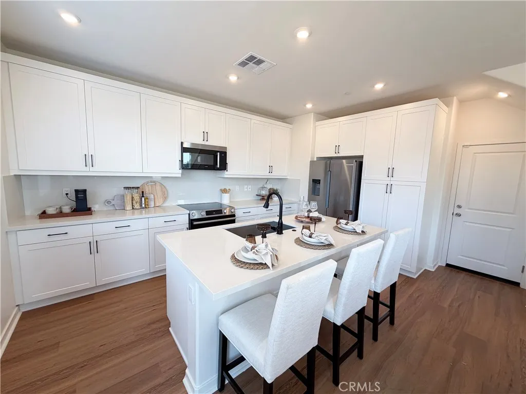 34307 Chelsie Ln, Yucaipa, California 92399 — photo 5