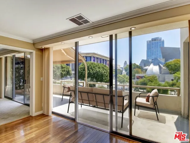 121 S Hope Street 433, Los Angeles, California 90012