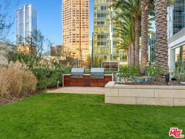 877 Francisco Street 4202, Los Angeles, California 90017