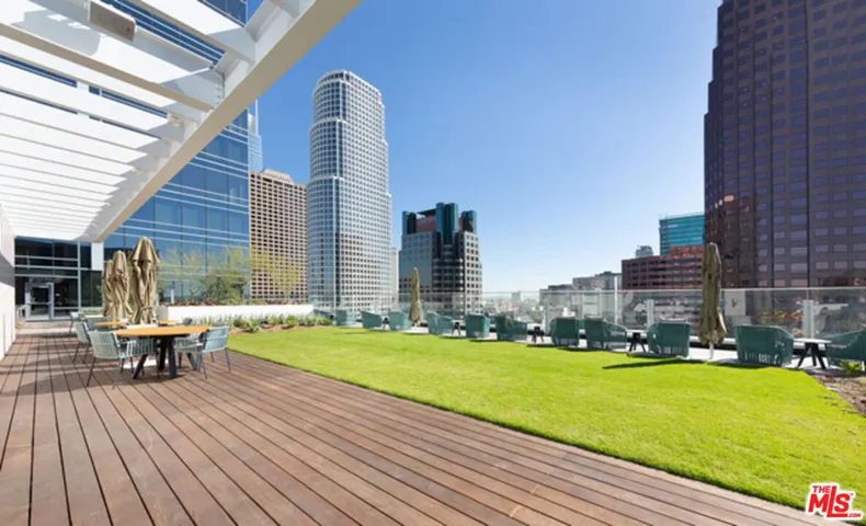 877 Francisco Street 4202, Los Angeles, California 90017