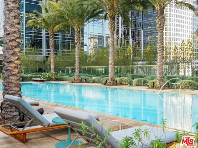 877 Francisco Street 4202, Los Angeles, California 90017