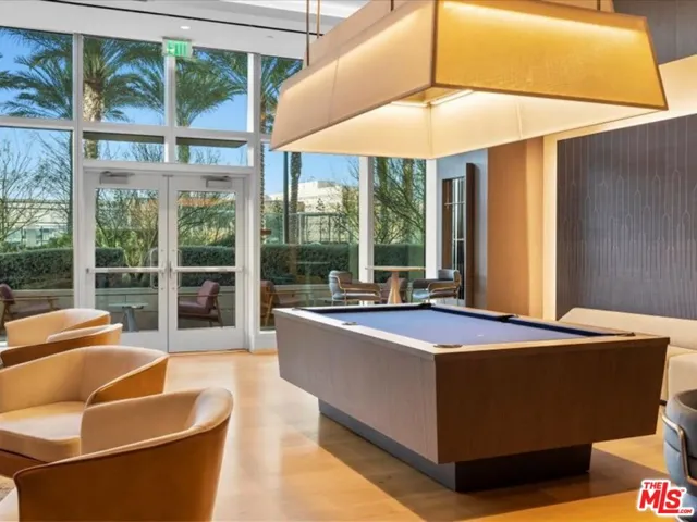 877 Francisco Street 4202, Los Angeles, California 90017
