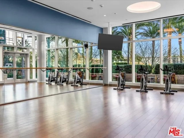 877 Francisco Street 4202, Los Angeles, California 90017