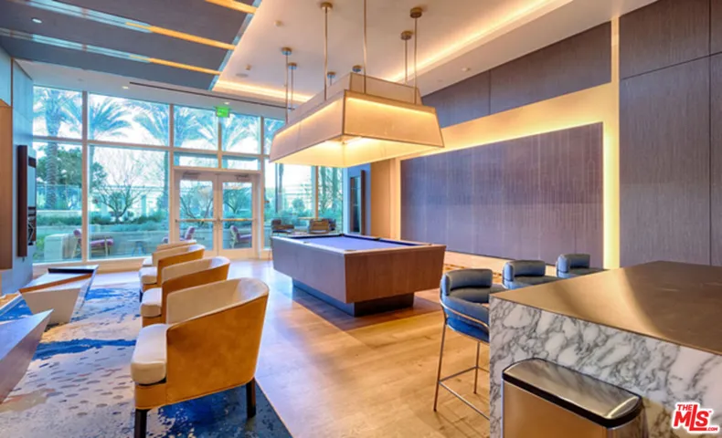 877 Francisco Street 4202, Los Angeles, California 90017