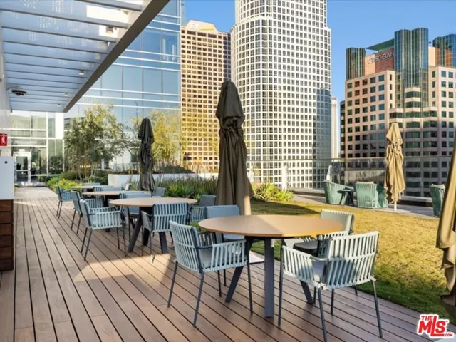 877 Francisco Street 4202, Los Angeles, California 90017