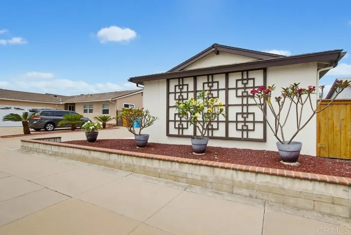 2638 Murray Ridge Road, San Diego, California 92123