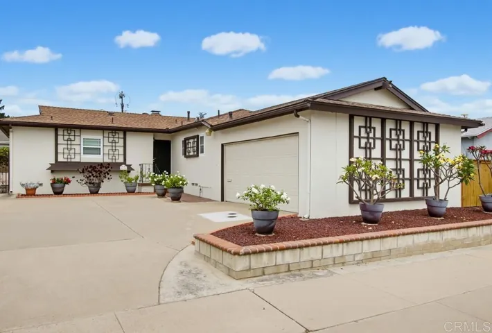 2638 Murray Ridge Road, San Diego, California 92123