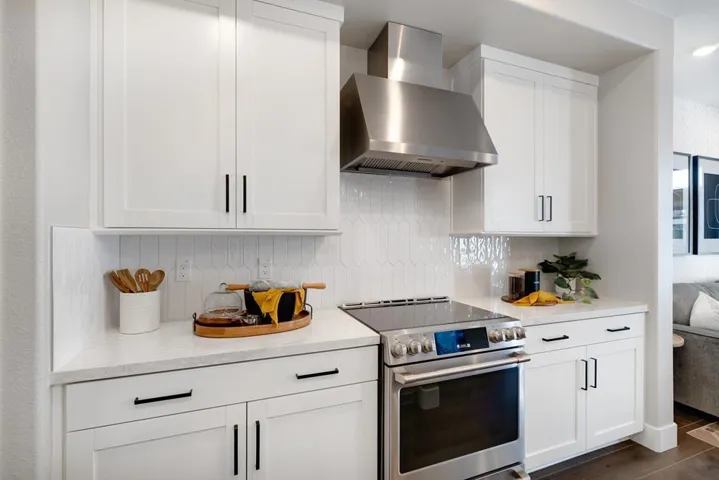 2112 Latham Street, Mountain View, California 94040