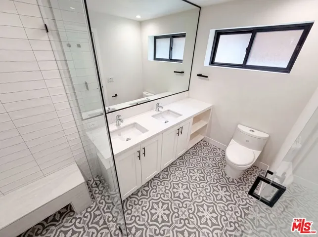 8723 Lookout Mountain Avenue, Los Angeles, California 90046