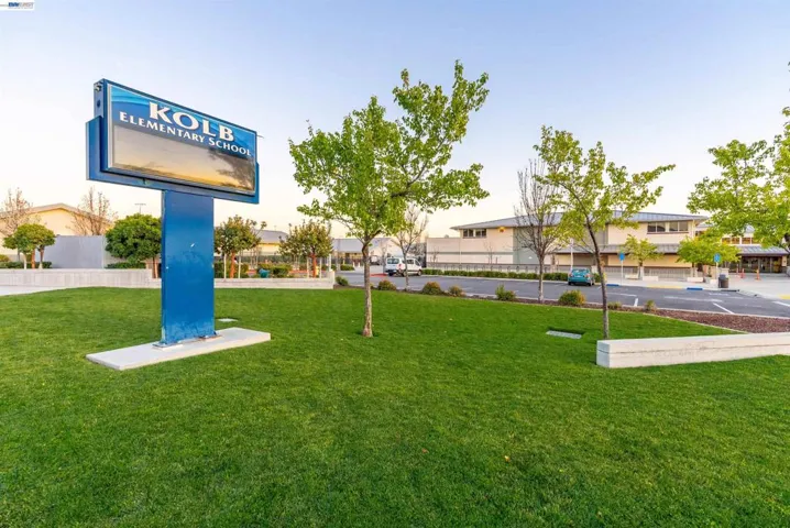 3135 Central Pkwy, Dublin, California 94568
