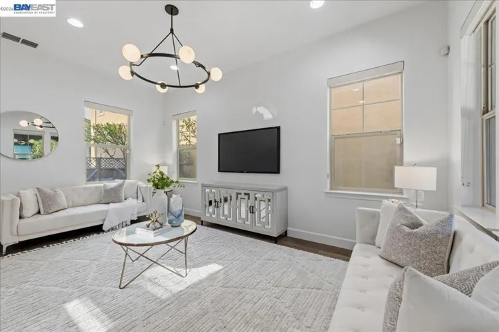 3135 Central Pkwy, Dublin, California 94568